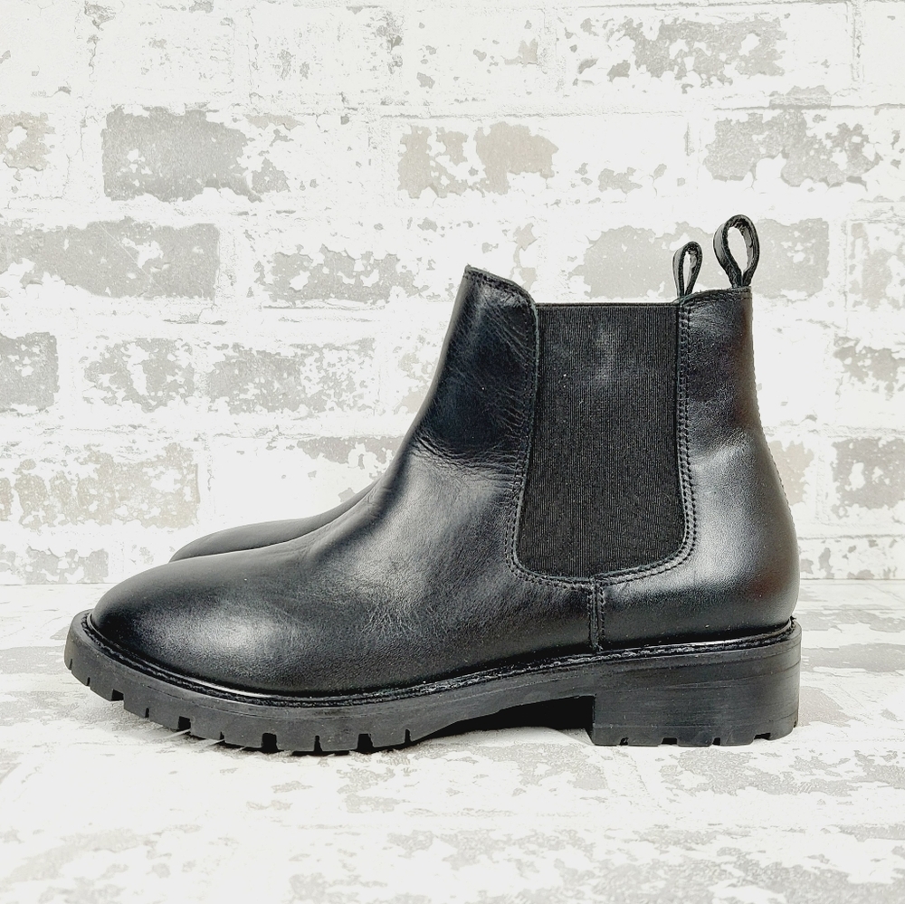 NEW Steve Madden Women's Leopold Black Leather Pull On Chelsea Ankle Boots A55